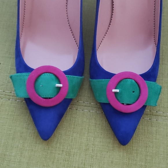 Beautiful colorblocked suede pumps - NIB - Picture 2 of 4